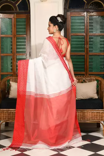 women's temple mala lal par sada sari soft cotton blend  saree with blouse piece