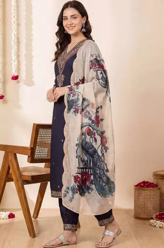 Women Ethnic Motifs Embroidered Regular Thread Work Kurta with Trousers & With Dupatta