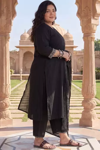 Plus Size Black Embroidered Straight Kurta Trousers With Dupatta Set