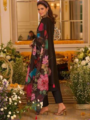 Women Floral Embroidered Kurta with Trousers & Dupatta 3