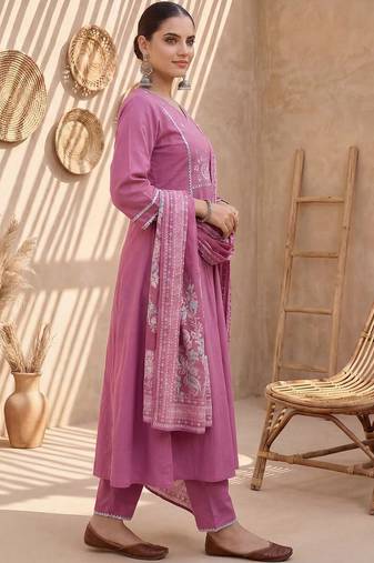 Women Floral Embroidered Regular Thread Work  Cotton Kurta with Trousers & With Dupatta