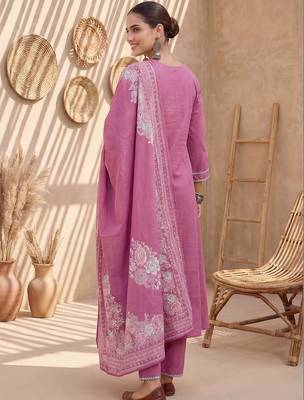 Women Floral Embroidered Regular Thread Work Pure Cotton Kurta with Trousers & With Dupatta 4