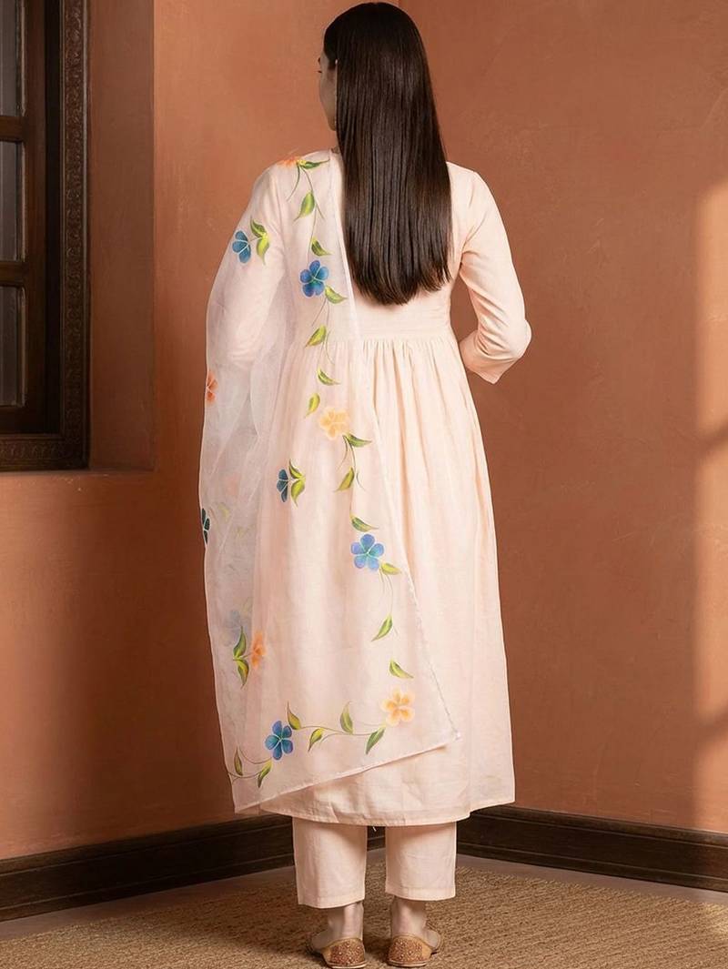 Women Floral Embroidered Regular Mirror Work Pure Cotton Kurta with Trousers & With Dupatta