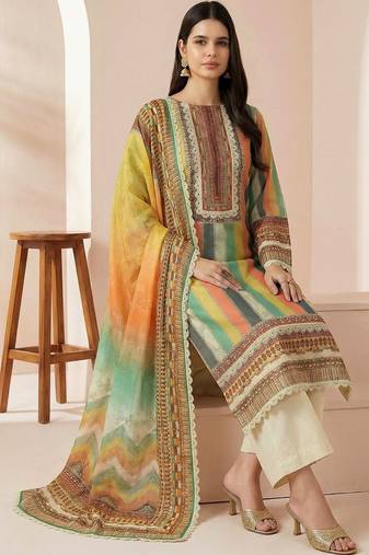 Women Printed Regular Kurta with Trousers & With Dupatta