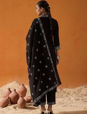 Women Ethnic Motifs Embroidered Regular Thread Work Pure Cotton Kurta with Trousers & With Dupatta 4