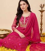 Women Bandhani Printed Regular Thread Work Kurta with Trousers & With Dupatta
