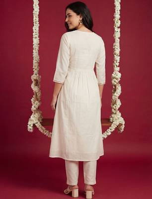 Women Floral Embroidered Regular Thread Work Pure Cotton Kurta with Trousers 4