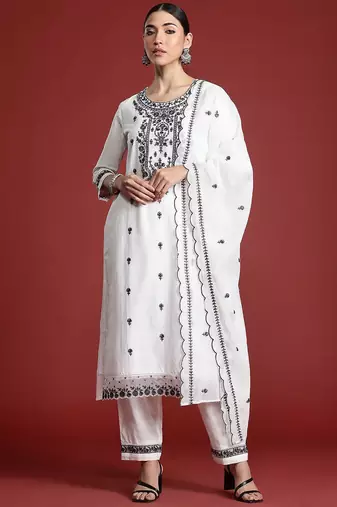 Floral Embroidered Thread Work Pure Cotton Kurta with Trousers & With Dupatta