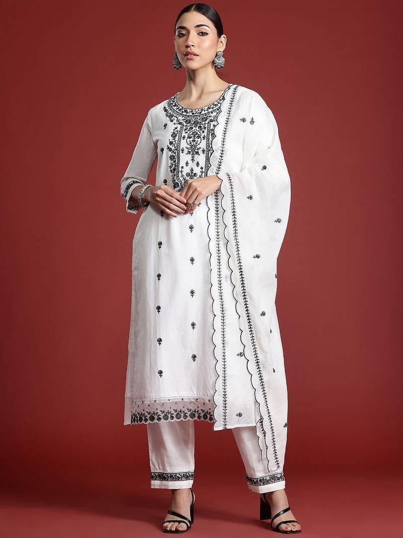 Floral Embroidered Thread Work Pure Cotton Kurta with Trousers & With Dupatta