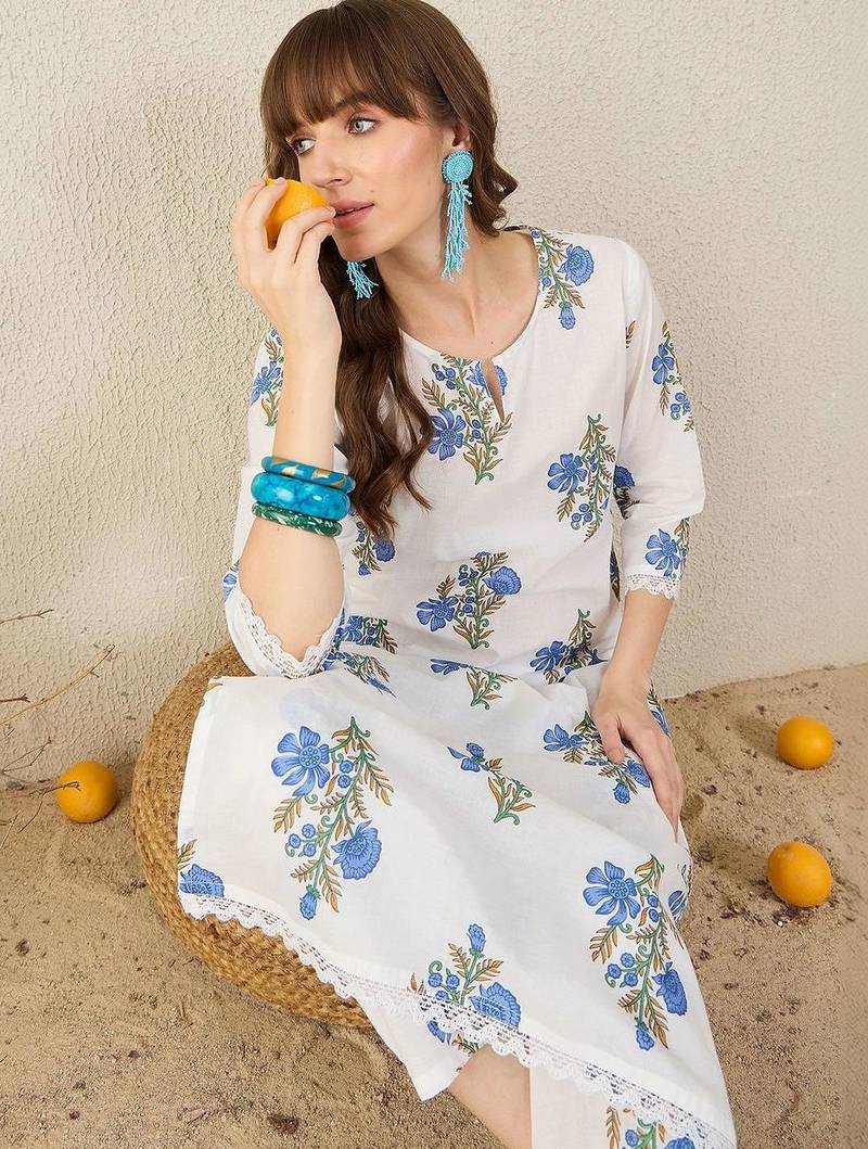 Women Floral Printed Regular Pure Cotton Kurta with Trousers