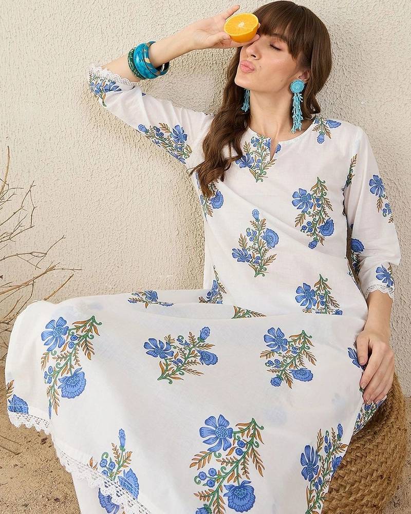 Women Floral Printed Regular Pure Cotton Kurta with Trousers