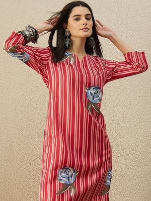 Women Printed Regular Kurta with Trousers 6