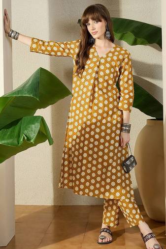 Women Mustard Printed Regular V-Neck  Cotton Kurta Sets