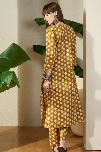 Women Mustard Printed Regular V-Neck Pure Cotton Kurta Sets