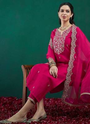 Women Ethnic Motifs Embroidered Regular Kurta With Trousers & Dupatta 1