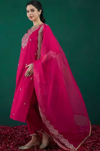 Women Ethnic Motifs Embroidered Regular Kurta With Trousers & Dupatta