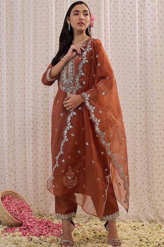 Women Ethnic Motifs Embroidered Kurta with Trousers & Dupatta