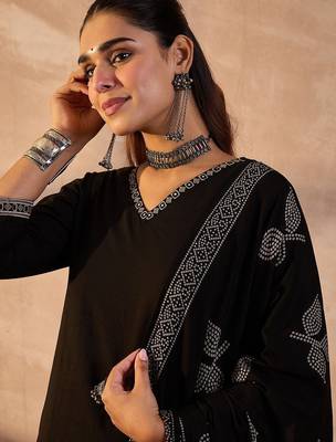 Women Ethnic Motifs Embroidered Regular Mirror Work Pure Cotton Kurta with Trousers & With Dupatta 2