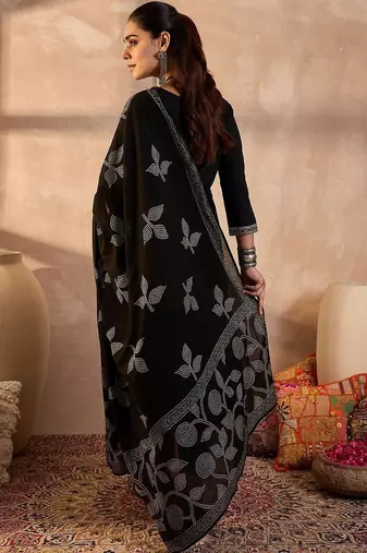 Women Ethnic Motifs Embroidered Regular Mirror Work Pure Cotton Kurta with Trousers & With Dupatta
