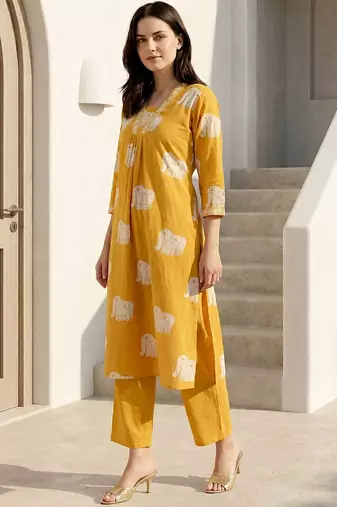 Women Ethnic Motifs Printed Regular Beads and Stones Pure Cotton Kurta with Trousers