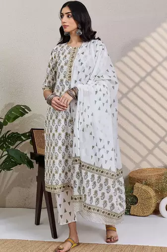 Women Ethnic Motifs Printed Regular Pure Cotton Kurta with Trousers & With Dupatta