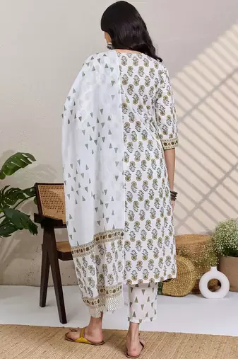 Women Ethnic Motifs Printed Regular Pure Cotton Kurta with Trousers & With Dupatta