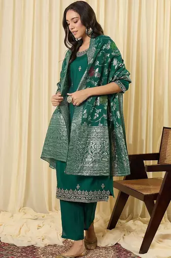 Women Ethnic Motifs Embroidered Regular Thread Work Kurta with Trousers & With Dupatta