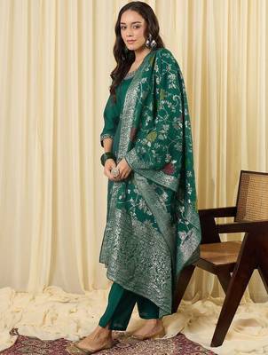 Women Ethnic Motifs Embroidered Regular Thread Work Kurta with Trousers & With Dupatta 6