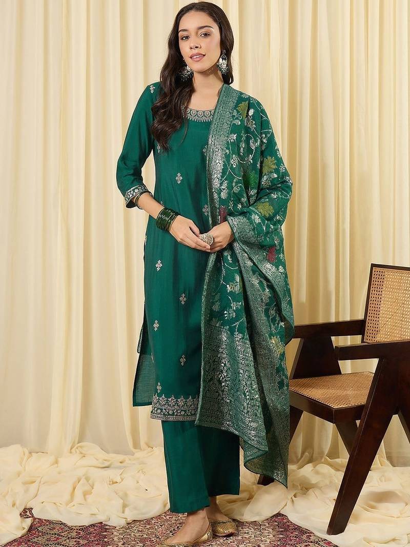 Women Ethnic Motifs Embroidered Regular Thread Work Kurta with Trousers & With Dupatta