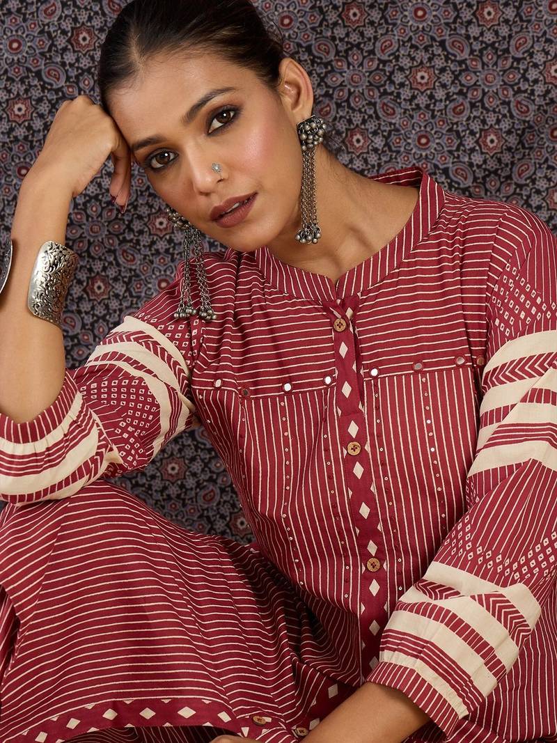 Women Printed Regular Mirror Work Kurta with Trousers
