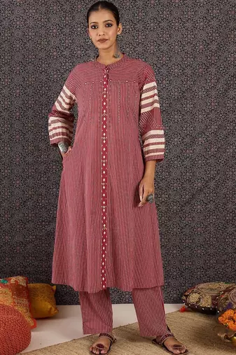 Women Printed Regular Mirror Work Kurta with Trousers