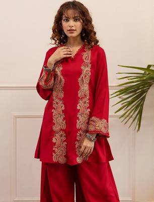 Women Ethnic Motifs Embroidered A-Line Kurta with Palazzos 2
