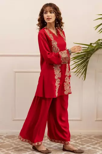 Women Ethnic Motifs Embroidered A-Line Kurta with Palazzos
