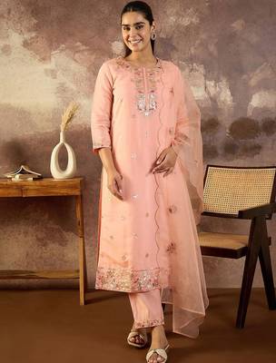 Women Floral Embroidered Round Neck Sequinned Kurta with Trousers & Dupatta 1