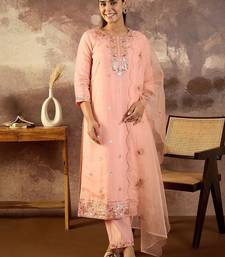 Women Floral Embroidered Round Neck Sequinned Kurta with Trousers & Dupatta