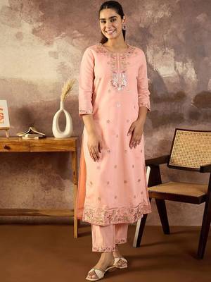Women Floral Embroidered Round Neck Sequinned Kurta with Trousers & Dupatta 5