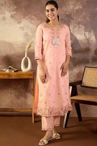 Women Floral Embroidered Round Neck Sequinned Kurta with Trousers & Dupatta