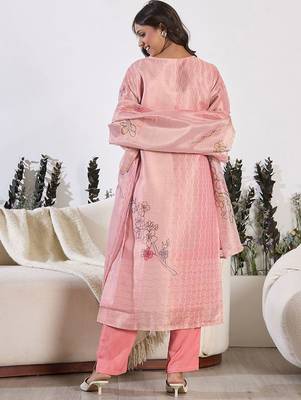 Floral Printed Round Neck Straight Kurta With Trousers & Dupatta 7