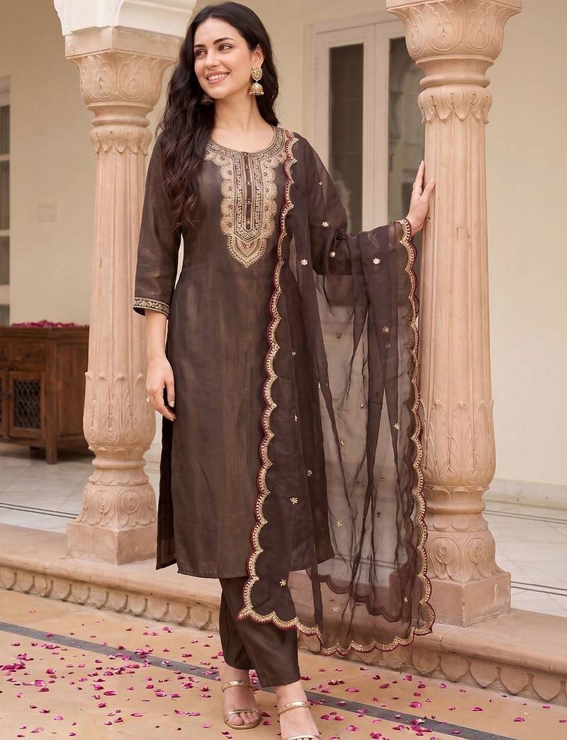 Women Ethnic Motifs Embroidered Regular Liva Kurta with Trousers & With Dupatta