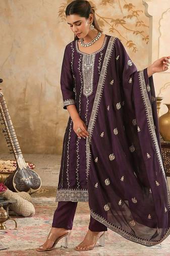 Women Embroidered Straight Kurta Trousers With Dupatta Set