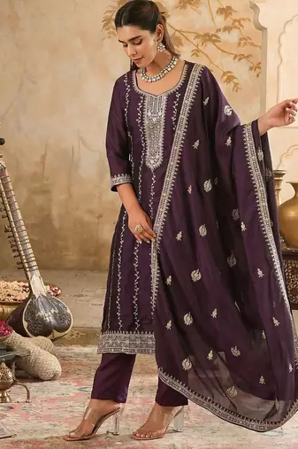 Women Embroidered Straight Kurta Trousers With Dupatta Set