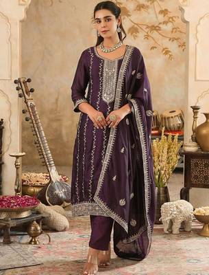 Women Embroidered Straight Kurta Trousers With Dupatta Set 5