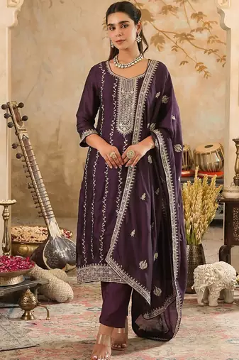 Women Embroidered Straight Kurta Trousers With Dupatta Set