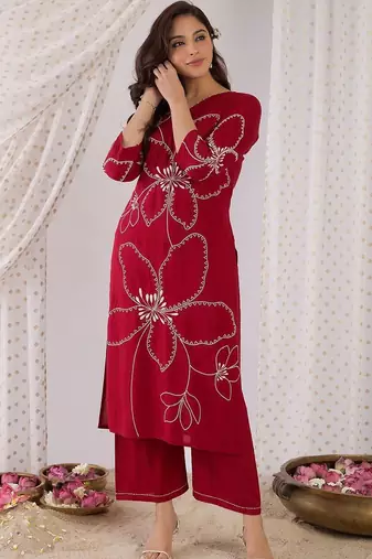 Women Floral Embroidered Regular Thread Work Kurta with Palazzos