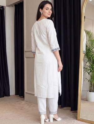 Women Ethnic Motifs Embroidered Regular Thread Work Pure Cotton Kurta with Trousers 5
