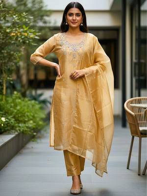 Ethnic Motifs Embroidered Thread Work Kurta with Trousers & With Dupatta 1