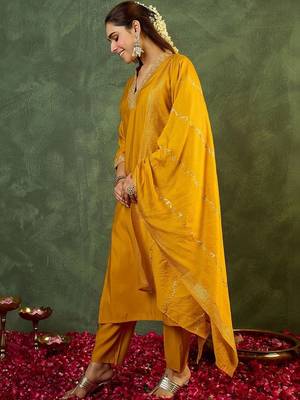 Women Ethnic Motifs Embroidered Regular Sequinned Kurta with Trousers & With Dupatta 6