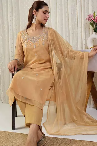 Ethnic Motifs Embroidered Regular Thread Work Kurta With Trousers & Dupatta