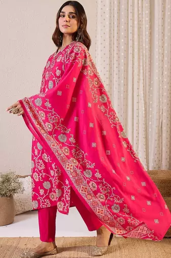 Floral Printed Notch Neck Chanderi Silk Straight Kurta & Trousers With Dupatta