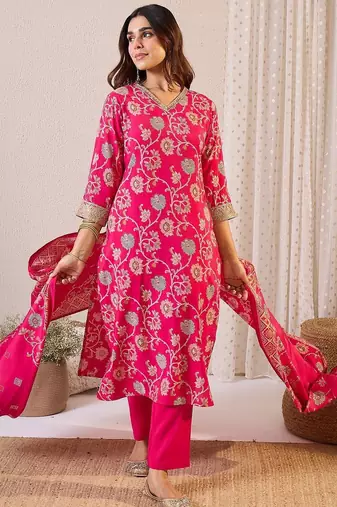 Floral Printed Notch Neck Chanderi Silk Straight Kurta & Trousers With Dupatta